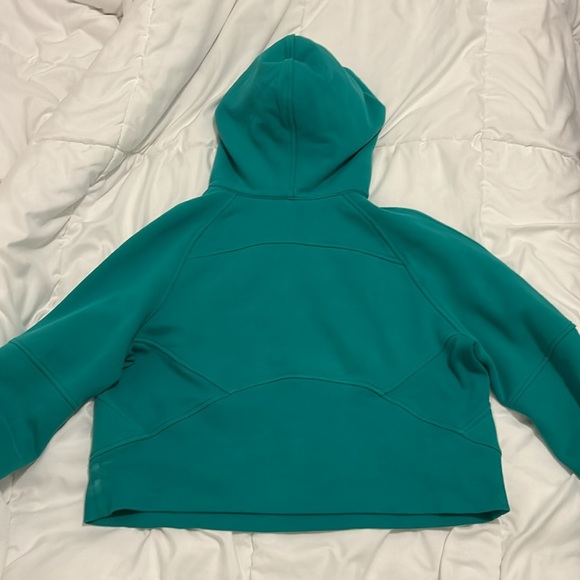 Lululemon Scuba - Picture 2 of 2